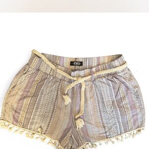 Rewash Women's Patterned Shorts - Cream and Lavender